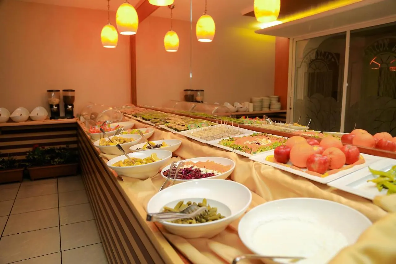 **  Sahinler Hotel اسطنبول تركيا